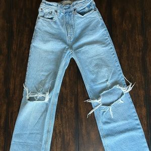 Abercrombie 90s Ultra High Rise Relaxed Jeans